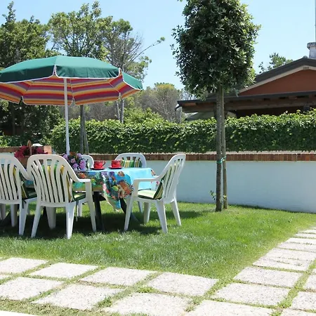 Villa Agavi Bibione Exterior photo